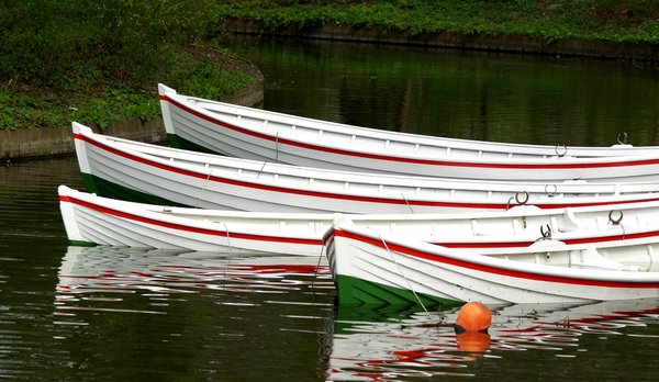 Rowboats halfsunken