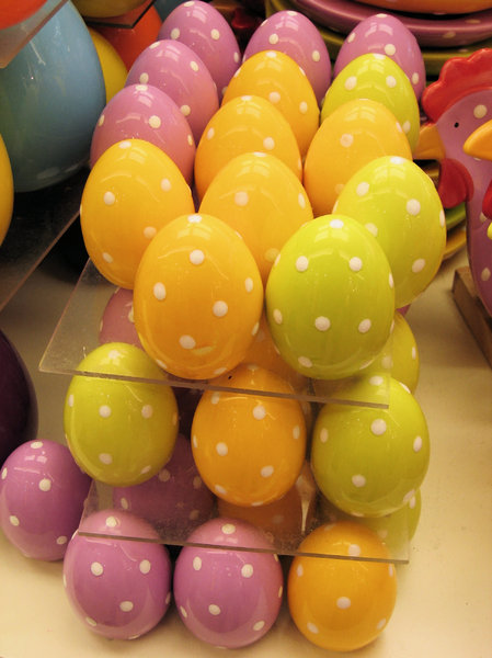 lots of dotted easter eggs