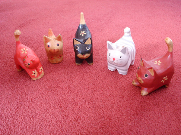 Wooden Cats