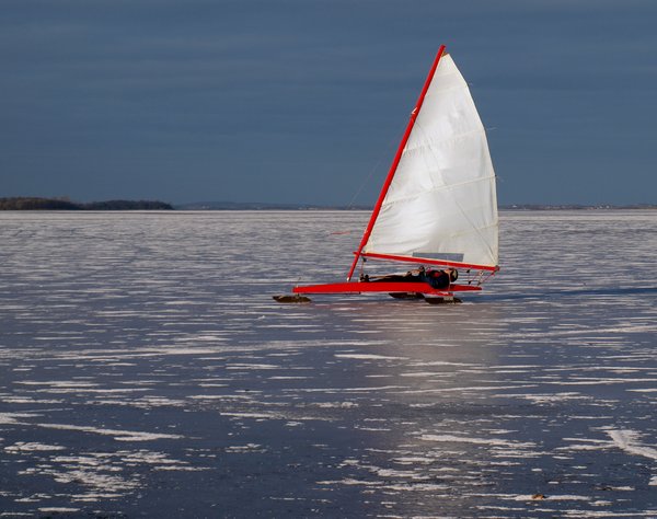 Ice boat