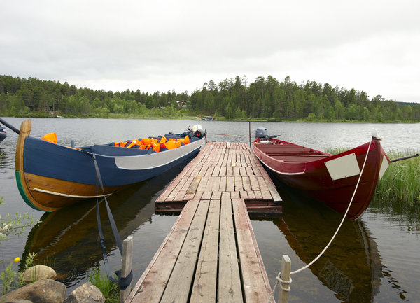 Boats in Lemmenjoki
