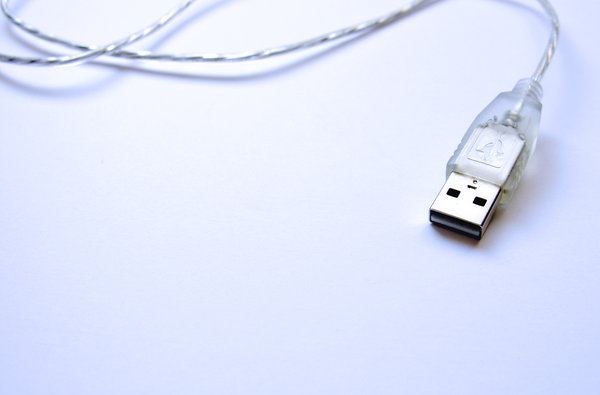 USB Cable - Clear