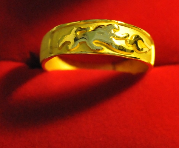 flame gold ring