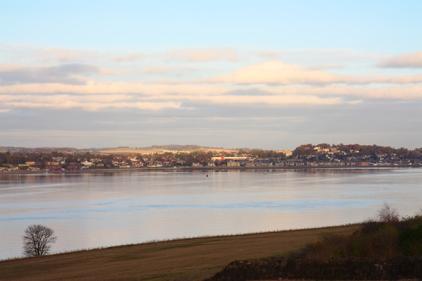 Broughty Ferry over Tay