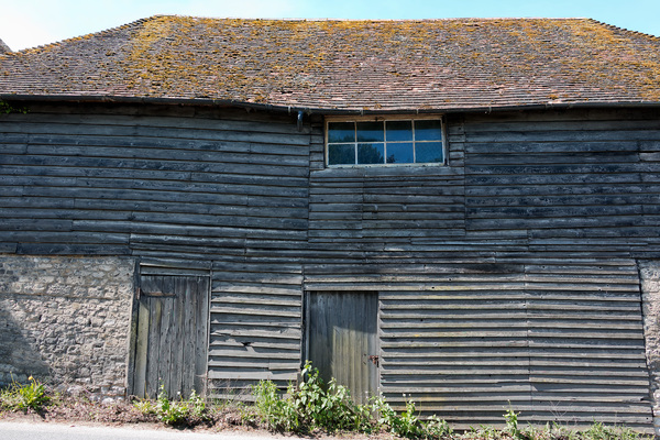Old rustic barnhouse