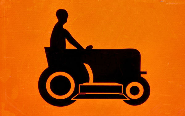 tractor mower danger2