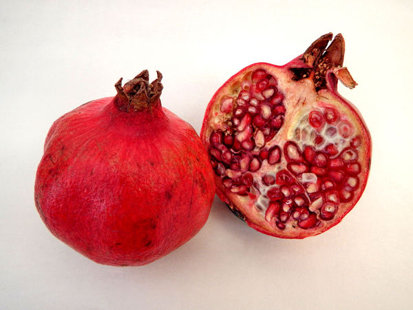 pomegranates2