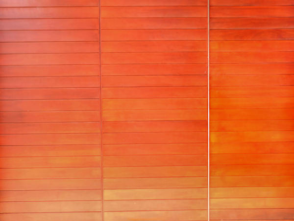 fading red wall1