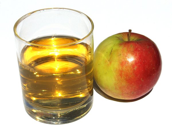 apple juice 1