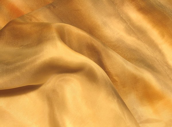 golden silk: none