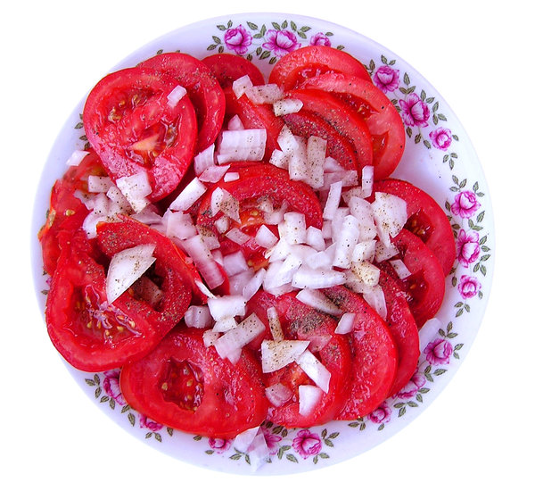 Tomatos on the plate