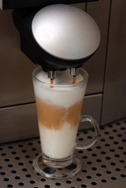 Making of coffee latte macchia