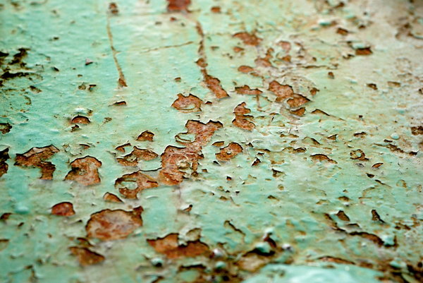 Rust and exfoliation of dye te