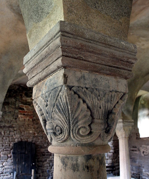 Romanesque capital Ilsenburg