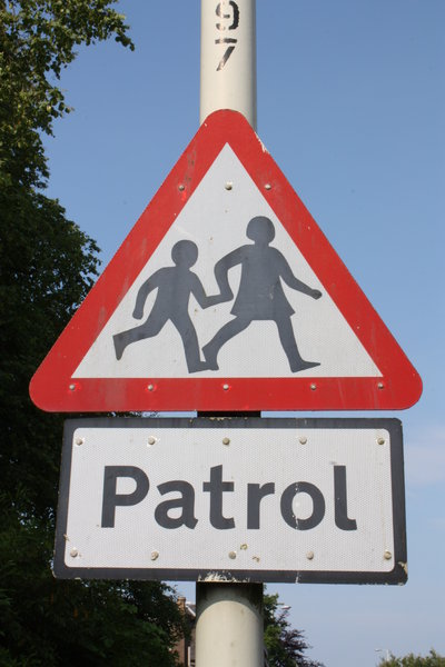 Children crossing 1