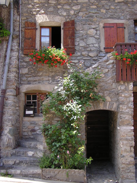 France is beautiful: Such pittoresque houses still exist....... It seems you're back in the medieval times

If you wanna use my pictures, please send me a link or a PDF of the publication. An additional comment would be welcome! Thnx so much!!