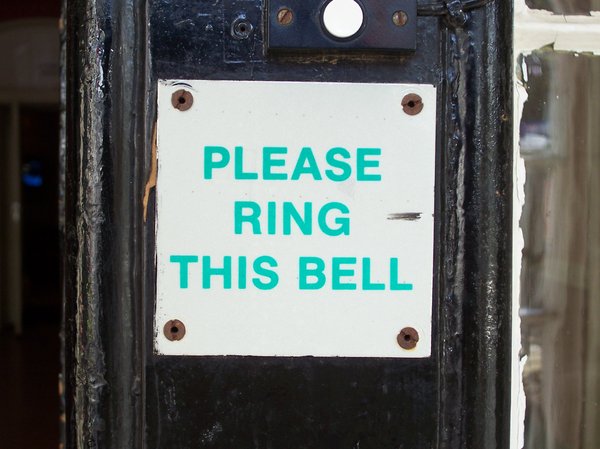 PLEASE, RING THIS BELL