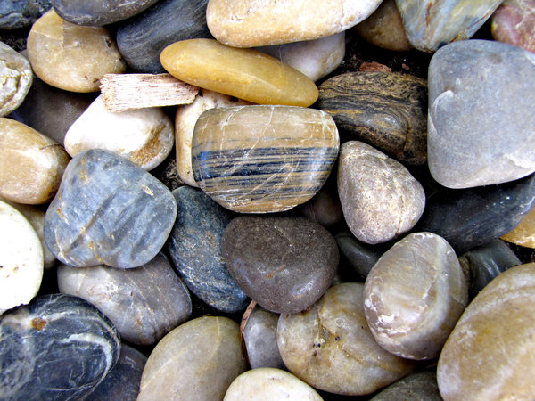 stoney colours: colourful garden pebbles and rocks