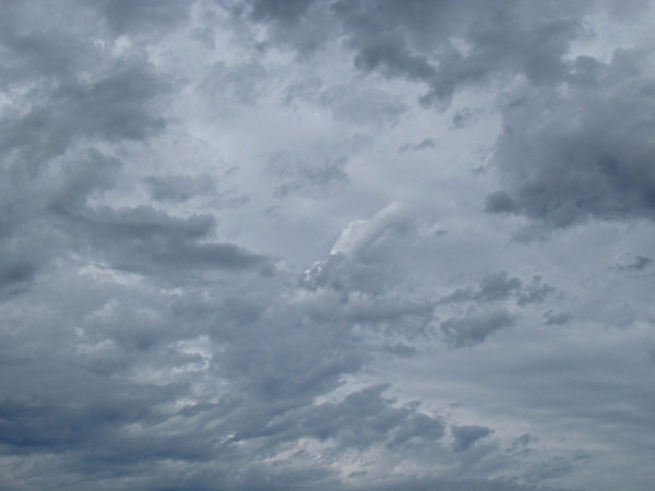 clouds - dark & grey
