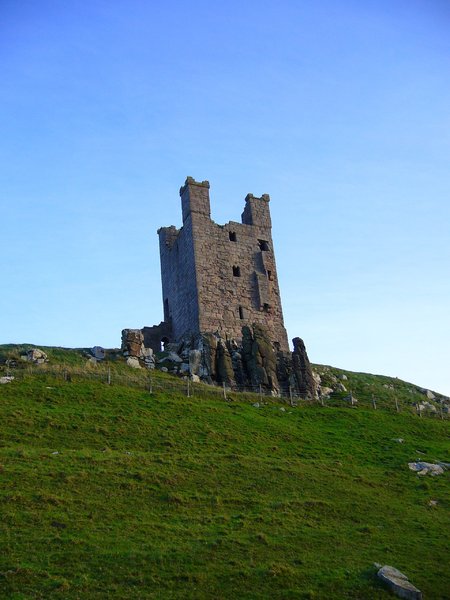 Dunstanburgh Castle 4