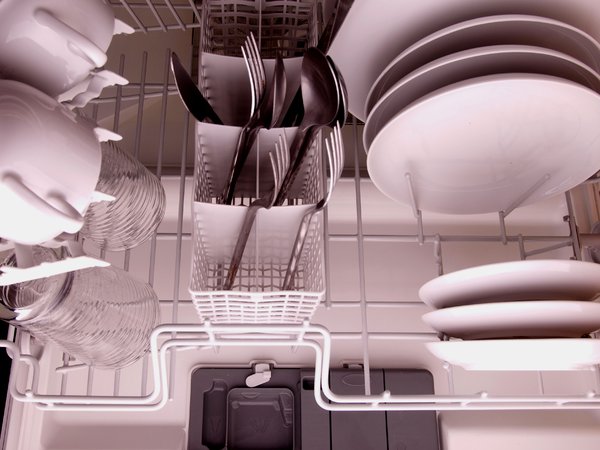 Small Dishwasher: Small dishwasher with cutlery and dishes