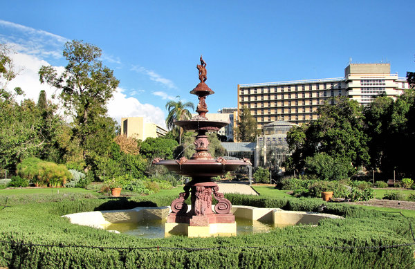 historic garden fountain1