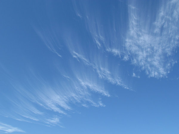 streaky southern skies: fine wispy streaky cloud formations