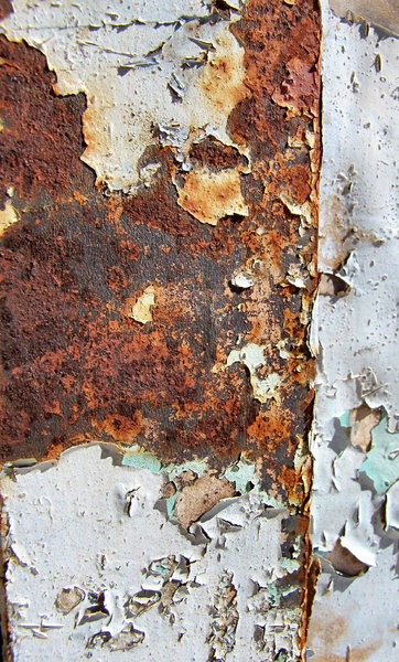 peeling paint & rust1