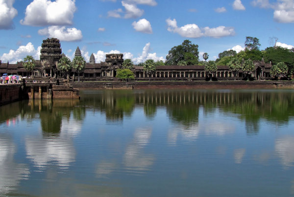 angkor reflections1
