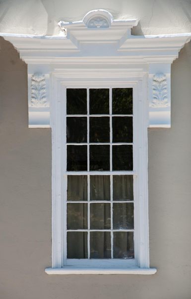 Classical windows: Windows without shutters, almost all late 18thC or early 19th, shot in direct sunlight or midday filtered sunlight. Charleston, South Carolina, USA