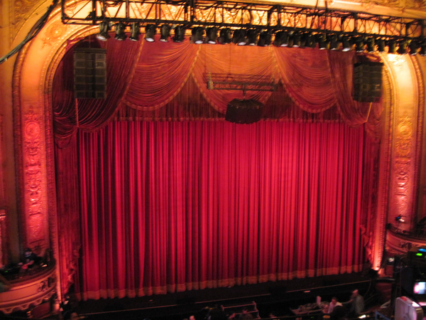 Old cinema: Cinema curtain