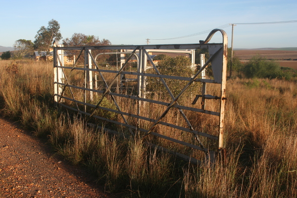 Farm gate