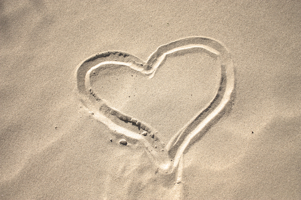 Sand heart 1