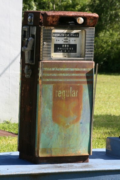 old gas pump 2