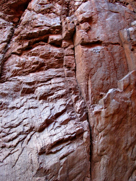 rocky canyon walls3
