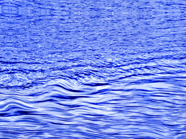 blue lake waves1