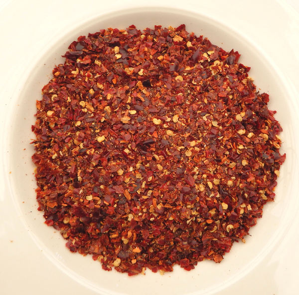dried chilli flakes1
