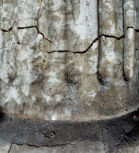 concrete cracks5