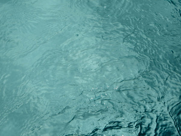 swimming pool ripples2