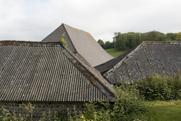 Farm roofs