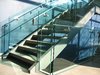 escadaria de vidro moderno: 