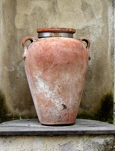 Ancient pots: Ancient pots