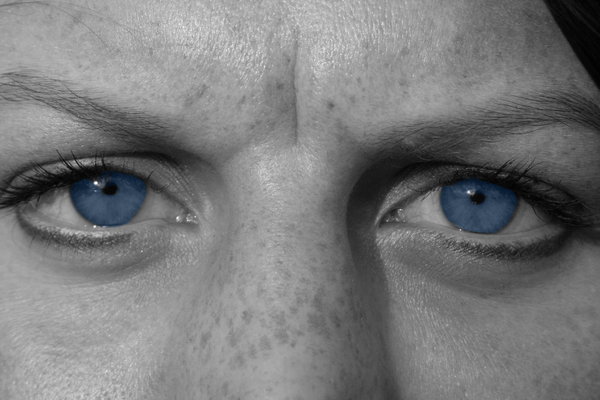 blue eyes: ...