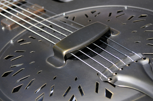 Guitar: Steel guitar details