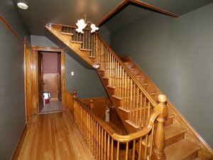 Old Oak stair case: No description