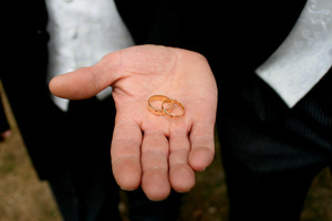 Wedding Rings: Bride & Groom wedding rings