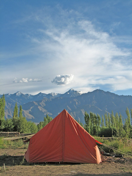 Camping: Camping in the Himalayas