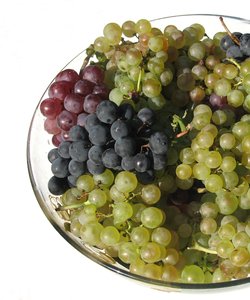 colorful grapes 2: none
