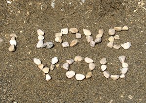 pebbles love: none