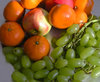 Fresh fruits: Tangerines, grapes and apples